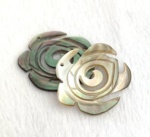 Mother of Pearl Turtle Charm Sku#M97