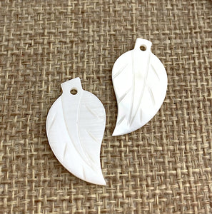 Mother of Pearl Leaf Charm Sku#M117