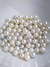 9mm White South Sea Loose Pearls, Round, 9mm - 9.9mm, AAA Quality