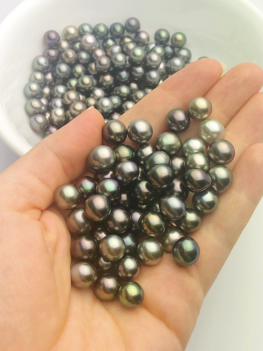 Multicolored Tahitian Natural color, Loose Pearls, Near Round, 9mm-9.9mm, AAA2 Quality,Tahitian Pearls (816)