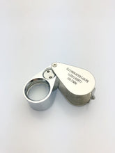 Illuminated Jewelers Loupe (LED LIGHT)