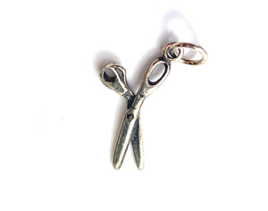 Scissor charm , sku#SSCR3SS