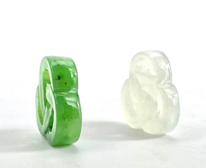 Dyed pretzel jade bead, SKU #JP28