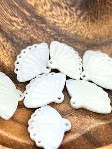 White South Sea Mother Of Pearl Fan Sku#M214