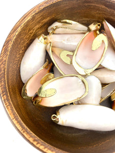 Mother Of Pearl Shells with Alloy, Sku#M667