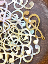 Mother Of Pearl Ampersand Beads, Sku#M449