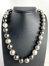 Stunning Tahitian pearl necklace with sterling silver clasp , SKU# 11141