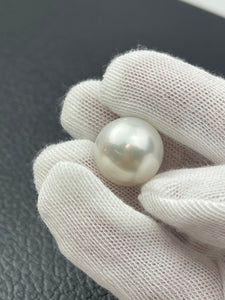 18.4mm Australian White South Sea Pearl, Sku#3050-13