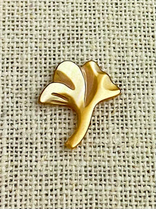 Mother of Pearl Charm Sku#M148