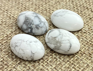 Howlite Oval Cabochon Sku#M2084