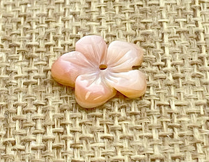 Mother of Pearl Flower Charm Sku#M72